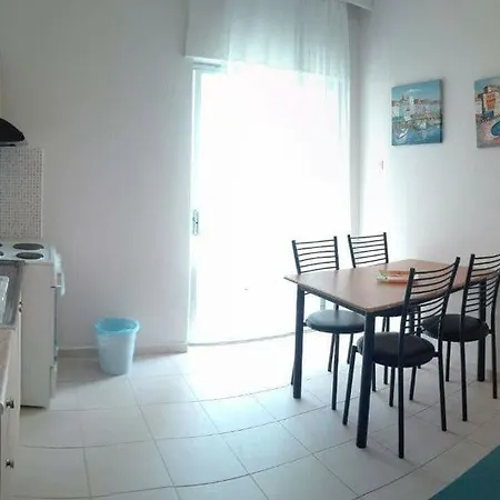 Luca Apartments PalaiónTsiflíkion Dış mekan fotoğraf