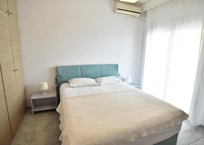 Luca Apartments