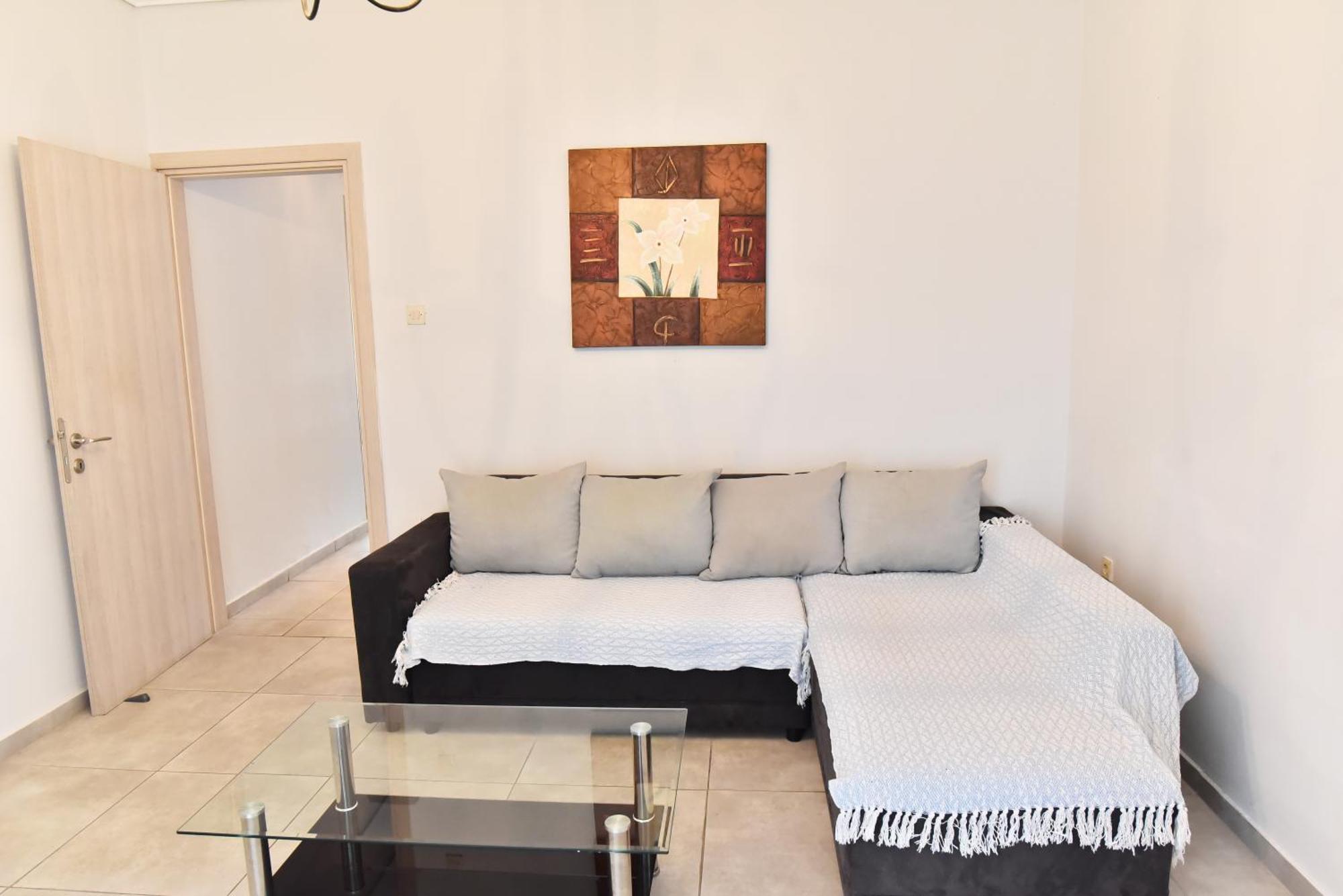Luca Apartment *