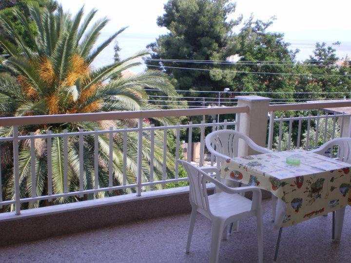 Apartment Luca Palaiontsiflikion